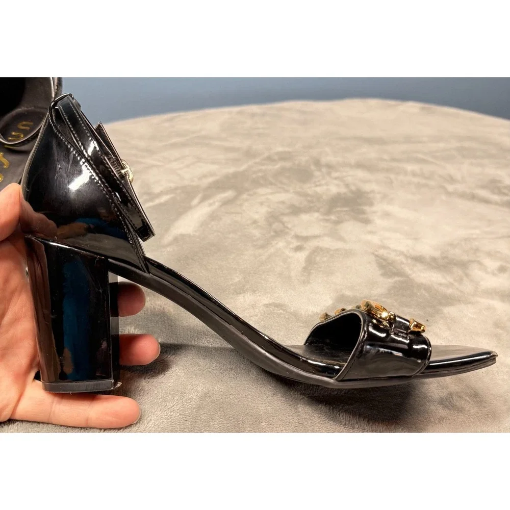 Unisa Undallie Sandals Womens 8.5 Black Patent Gold Chain Ankle Strap Heels